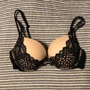 New condition! Victoria’s Secret bra